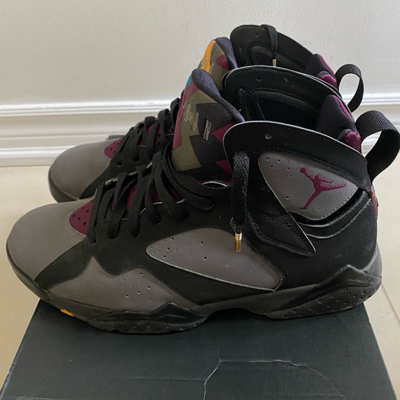 Air Jordon 7 Retro - Picture 5 of 8